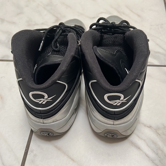 Men’s Reebox - Picture 3 of 4